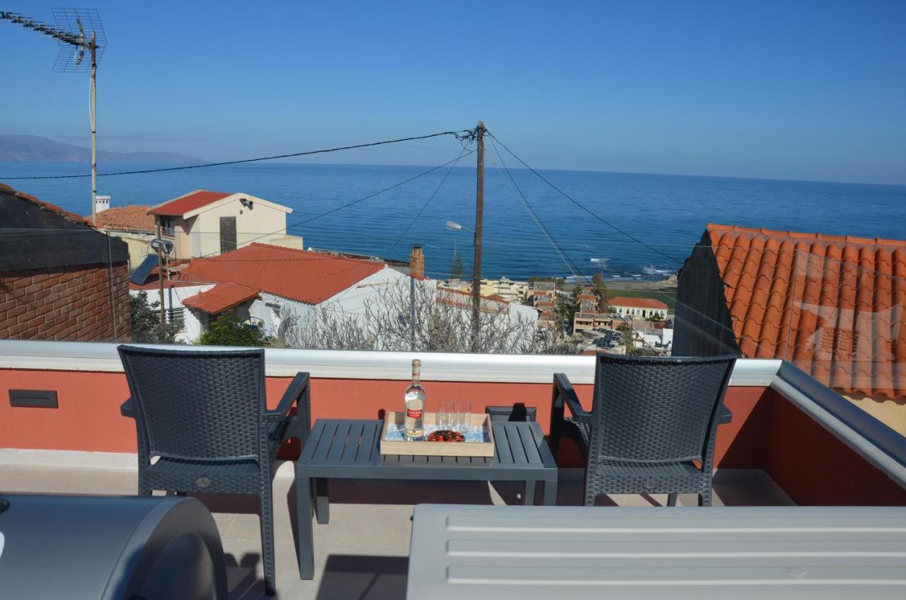Вилла Mouse House With Sea View And Mini Pool Платаньяс Экстерьер фото